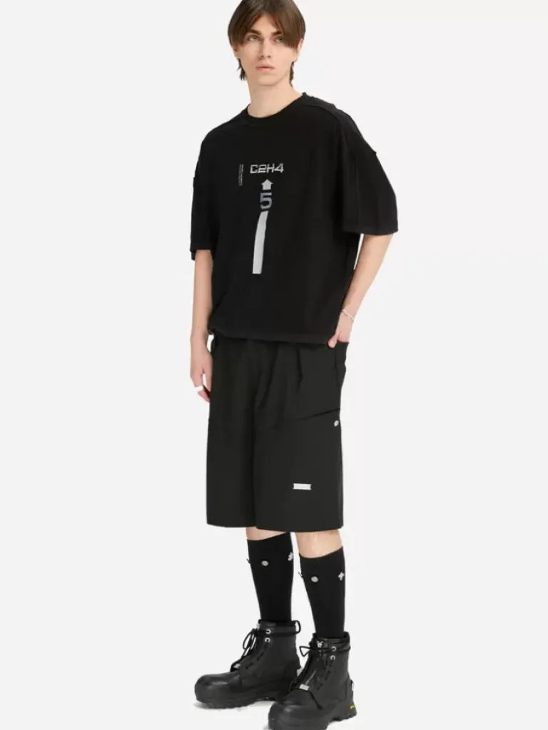 Men C2H4 005 - "Arrow Mark" T-Shirt