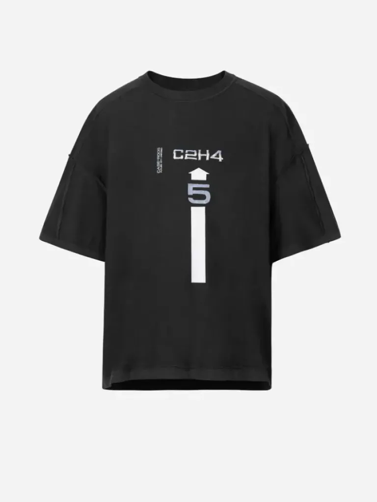 Men C2H4 005 - "Arrow Mark" T-Shirt