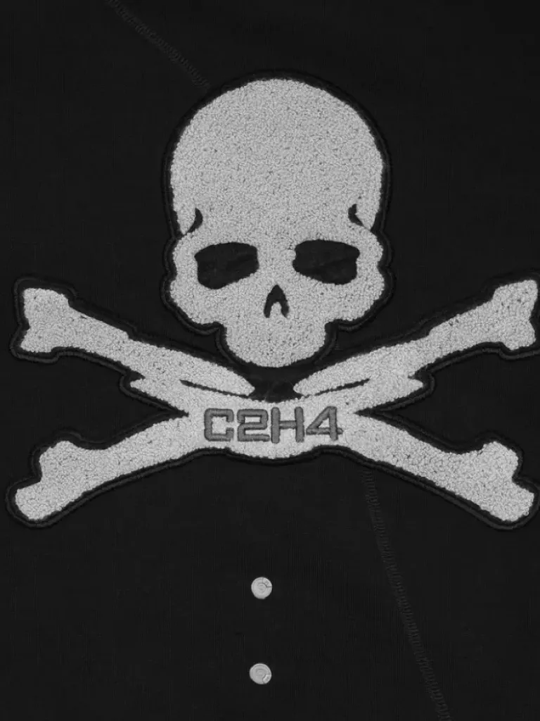 Men C2H4 ® X Mastermind Japan X Mmj Applique Logo Crewneck