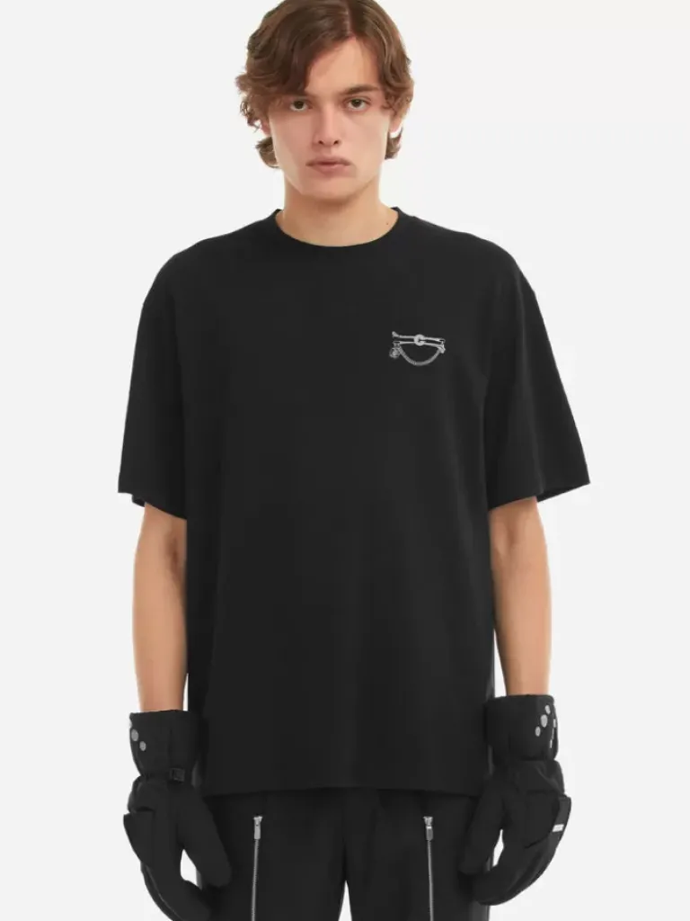 Men C2H4 006 - "Club Emblem Pin" Print T-Shirt