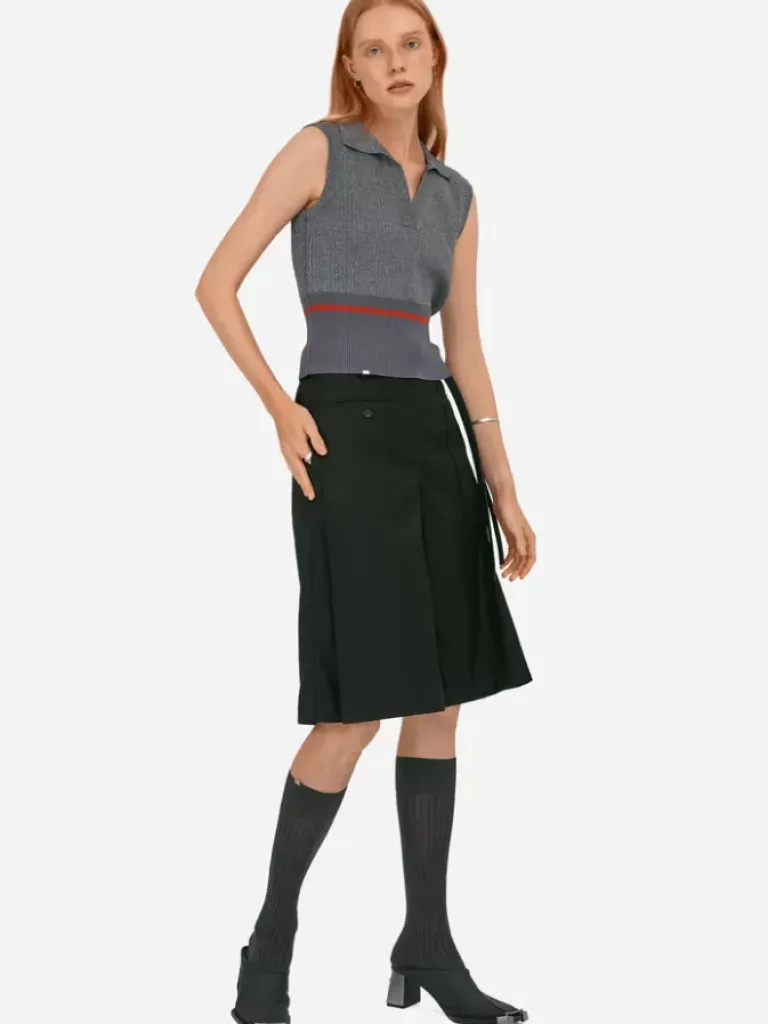 Women C2H4 007 - C. Perriand Knit Vest