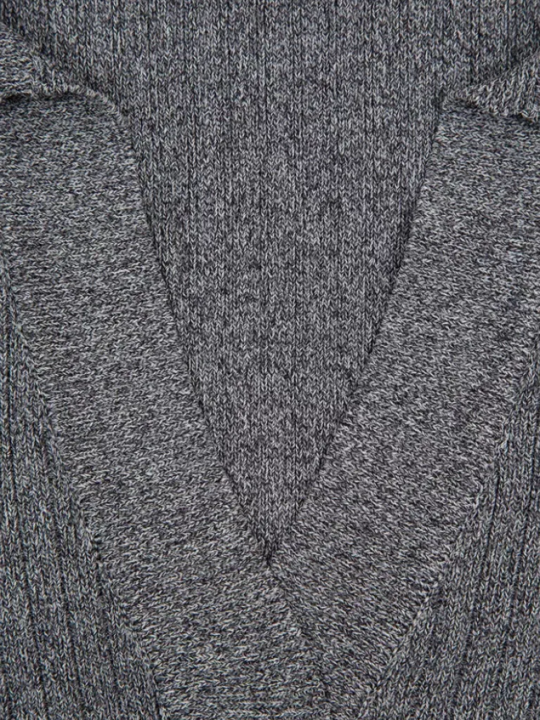Women C2H4 007 - C. Perriand Knit Vest