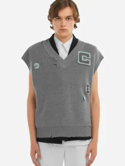 Men C2H4 006 - Distressed Knit Vest