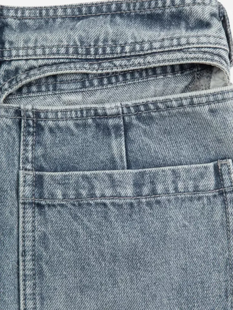 Women C2H4 005 - Layering Paneled Cut-Out Jeans