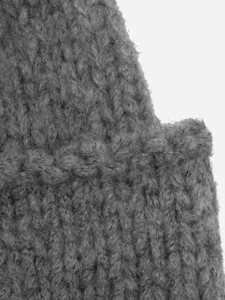 Men C2H4 006 - "Parallel Spot" Knit Covert Beanie