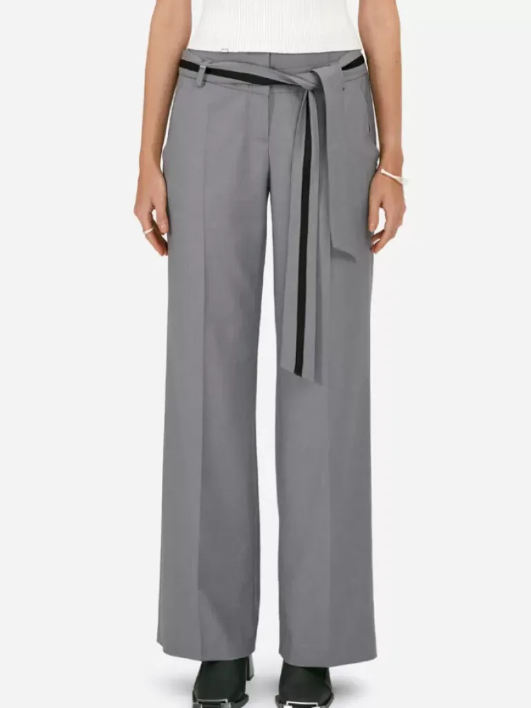 Women C2H4 007 - Profile Fold-Over Trousers