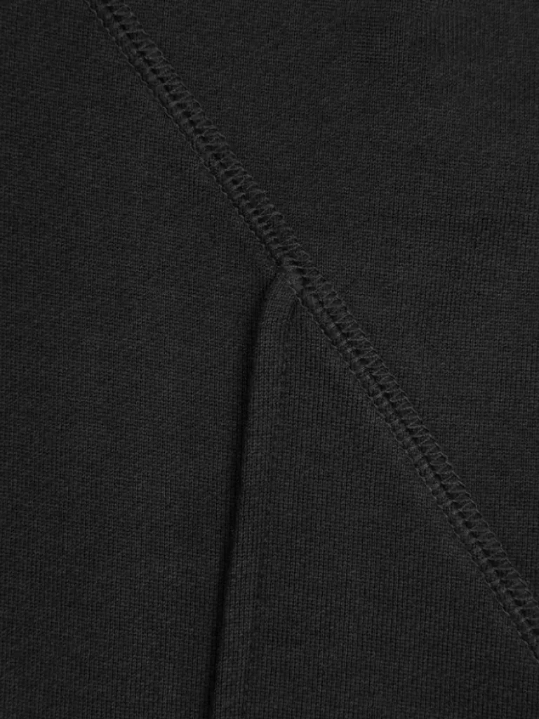 Men C2H4 005 - Solid Knit Paneled Crewneck