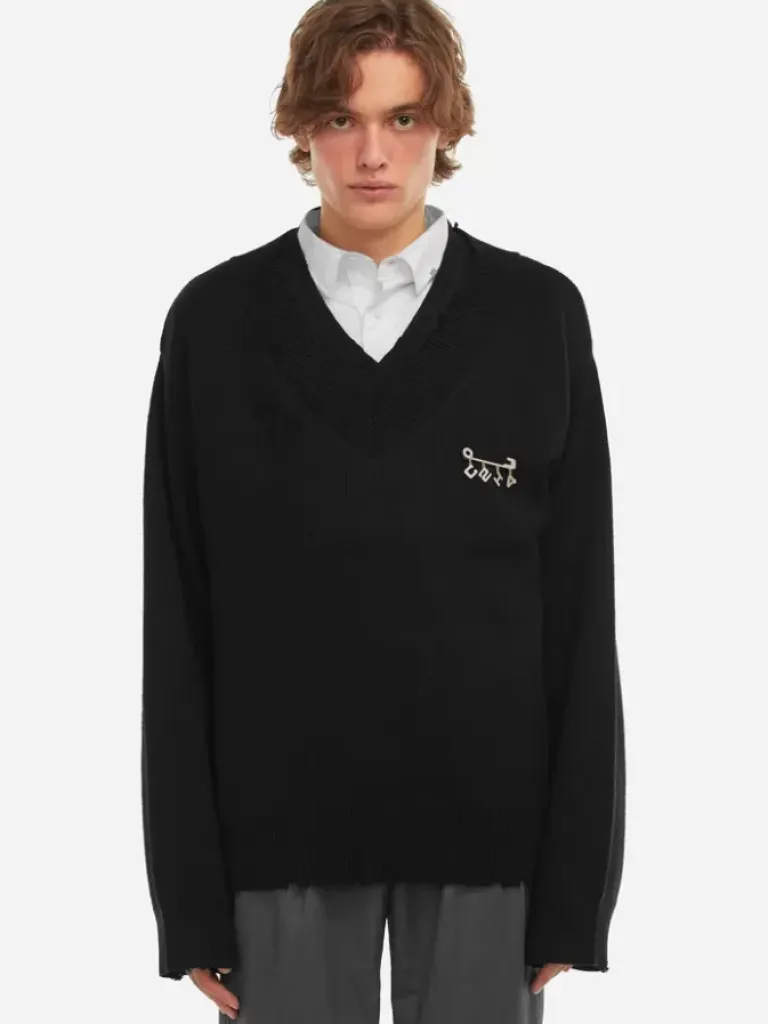 Men C2H4 Staff Uniform Layered V-Neck Sweater