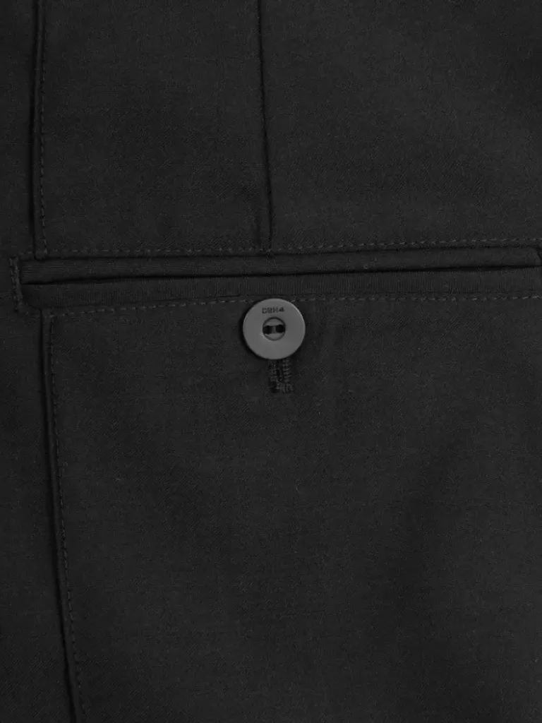 Men C2H4 Staff Uniform Standard Shorts