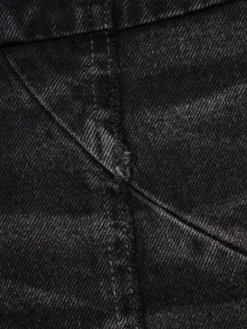 Men C2H4 005 - Stagger Streamline Arch Raw Edge Jeans