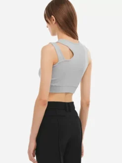Women C2H4 002 - Streamline Cutting Sporty Bra