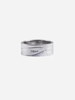 Men C2H4 004 - Streamline Logo Ring