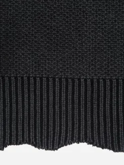Men C2H4 006 - Sunburnt Distressed V-Neck Knit Sweater