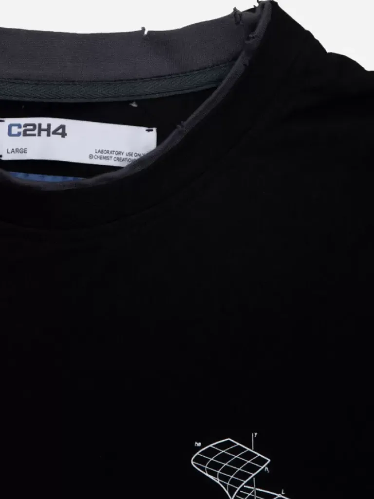 Men C2H4 001-X - Matrix Of Consciousness Printed Distressed Layered T-Shirt
